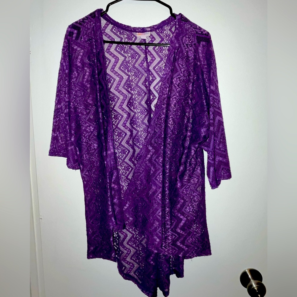 EUC Lularoe purple kimono size small